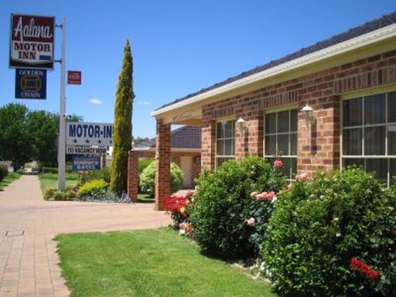 Golden Chain Aalana Motor Inn Cowra Buitenkant foto